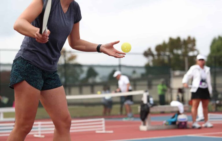 Perfecting Your Pickleball Serve: Top Tips and Strategies