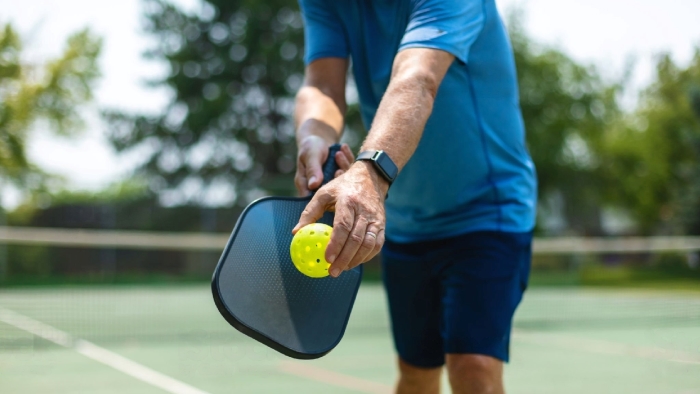 What is a Legal Serve in Pickleball? Mastering the Rules and Techniques